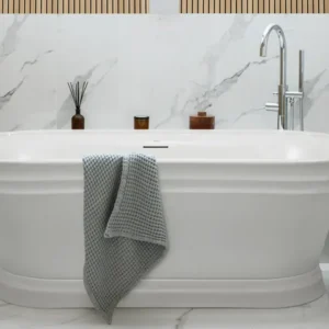 Regent 1700 Freestanding Bath with Integrated Overflow